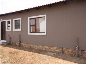 3 Bed House in Vanderbijlpark CE7