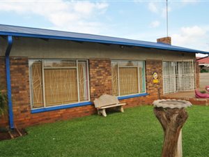3 Bed House in Vanderbijlpark CW2