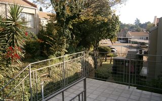 2 Bedroom Apartment in Bedford Gardens