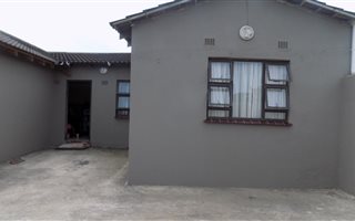 3 Bedroom House in Aquadene