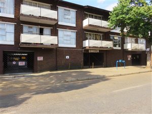 2 Bed Apartment in Kempton Park Central