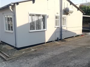 2 Bed Simplex in Shastri Park