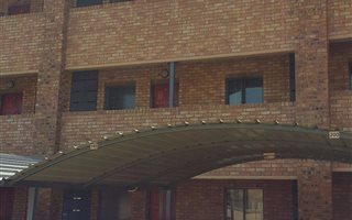 1 Bedroom Apartment in Halfway House