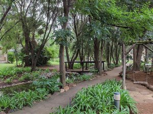 4 Bed House in Hartbeespoort Dam