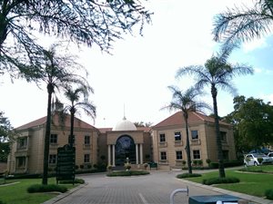 555 m² Office Space in Bryanston