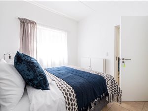 2 Bed Apartment in Ferndale