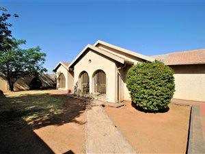 3 Bed House in Palmridge