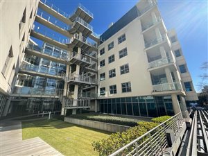 1420 m² Commercial space in Rosebank