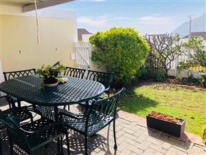 2 Bedroom House in Capri