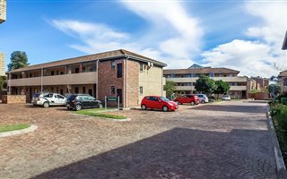 2 Bedroom Apartment in Grahamstown Central