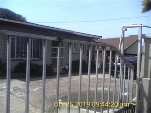 4 Bed House in Mobeni