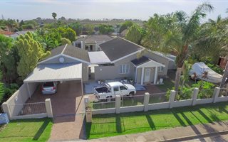 3 Bedroom House in Winterhoek Park