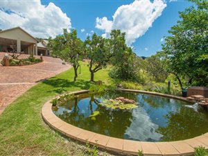 4 Bed House in Poortview