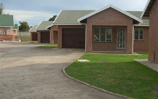 3 Bedroom Townhouse in Lincoln Meade