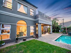 3 Bed House in Cedar Lakes