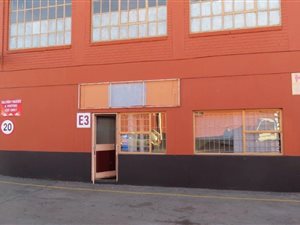 209 m² Industrial space in Steeledale