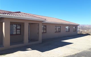 7 Bedroom House in Kokstad