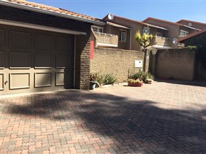 3 Bed Townhouse in Victory Park