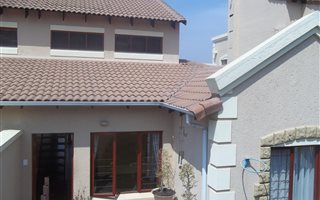 3 Bedroom Apartment in Sandringham