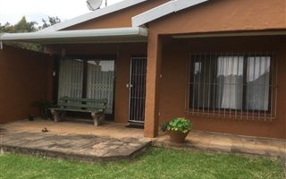 3 Bedroom Simplex in Assagay