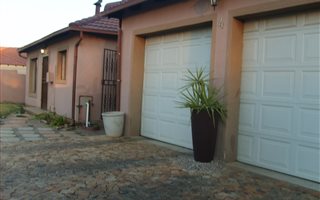 3 Bedroom House in Alveda