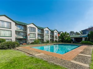 3 Bed Townhouse in Krugersdorp North