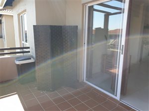 2 Bed Apartment in Sheffield Beach
