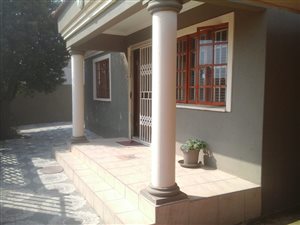4 Bed House in Mabopane