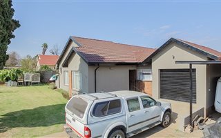 3 Bedroom House in Klopperpark