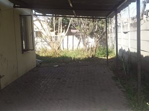 2 Bed House in Acaciaville