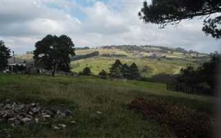 1.2 ha Land available in Bothas Hill