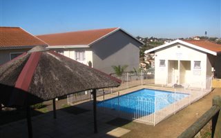 2 Bedroom Duplex in Greenwood Park