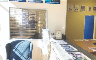1300 m² Industrial space in Roodepoort West