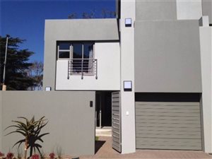 3 Bed Townhouse in Oaklands