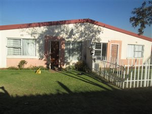 2 Bed Cluster in Ridgeway