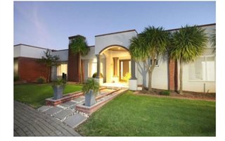 5 Bedroom House in Ruitershoogte