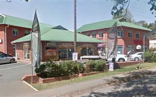 141 m² Retail Space in Hilton