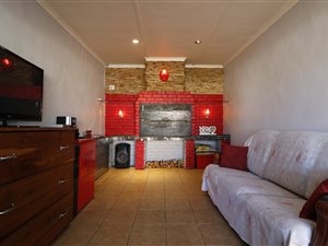2 Bed House in Denneoord