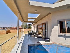 3 Bed House in Rietfontein