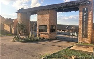 2 Bedroom Flat in Bothasrus