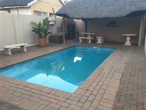 2 Bed Townhouse in Raceview