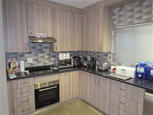 3 Bed Duet in Zwartkop