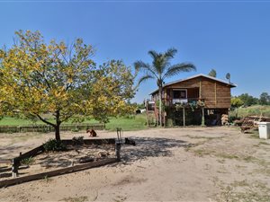 1 ha Farm in Tijger Valley and surrounds