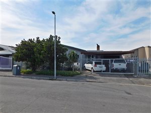 4 Bed House in Glenlily