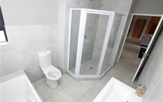 3 Bedroom Apartment in Homes Haven