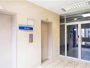 608 m² Office Space in Johannesburg Central
