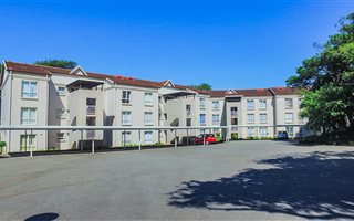 3 Bedroom Apartment in Shelly Beach