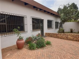 95 m² Office Space in Glen Marais