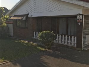 4 Bed House in Asherville