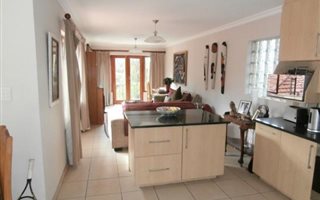 1 Bedroom Garden Cottage in Parkview